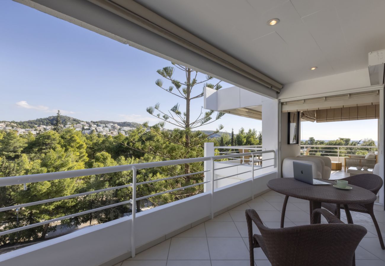 Apartment in Vouliagmeni - Athens Riviera - Voulagmeni Seaview Apartment