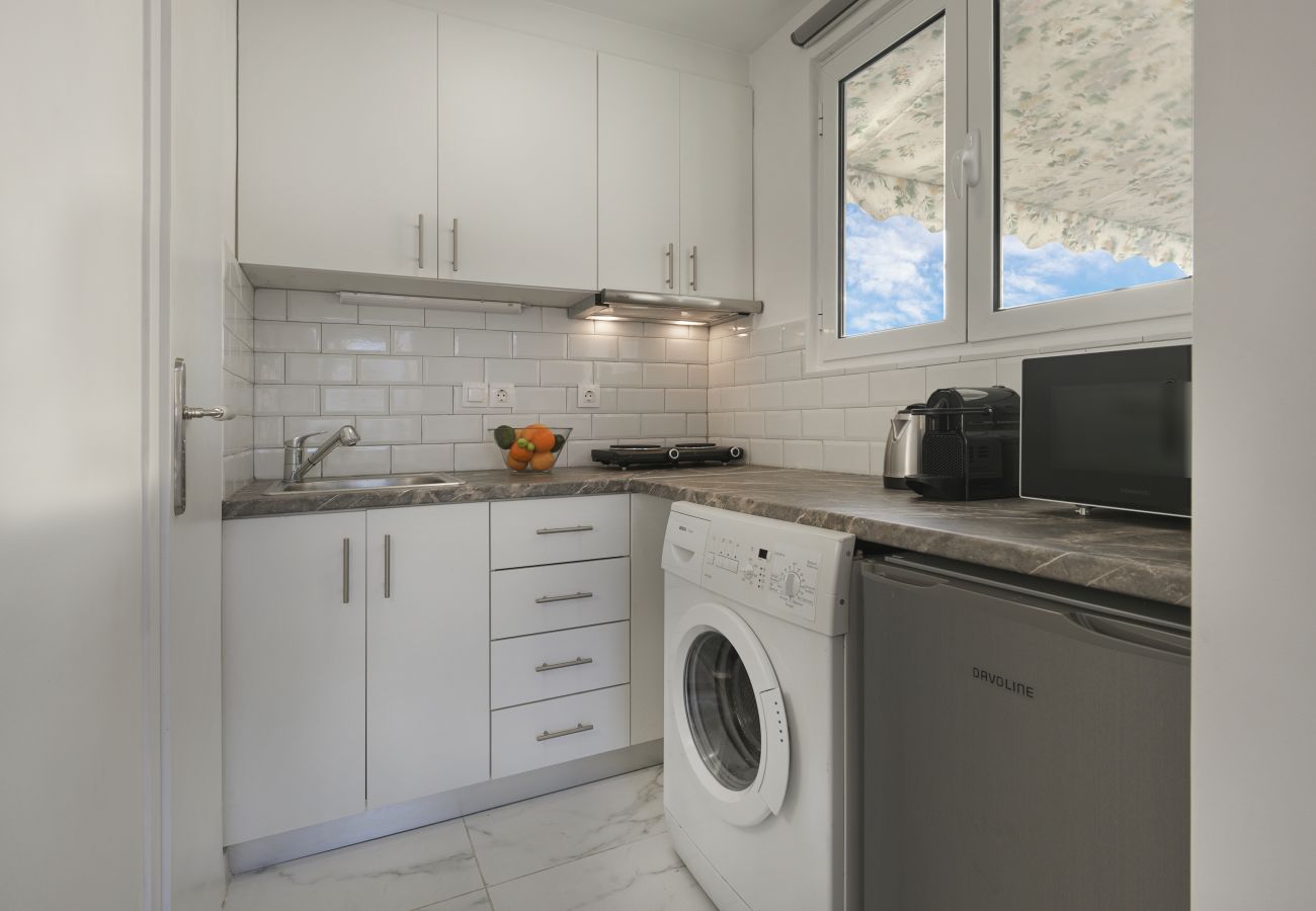 Apartment in Athens - Acropolis view top floor apartment