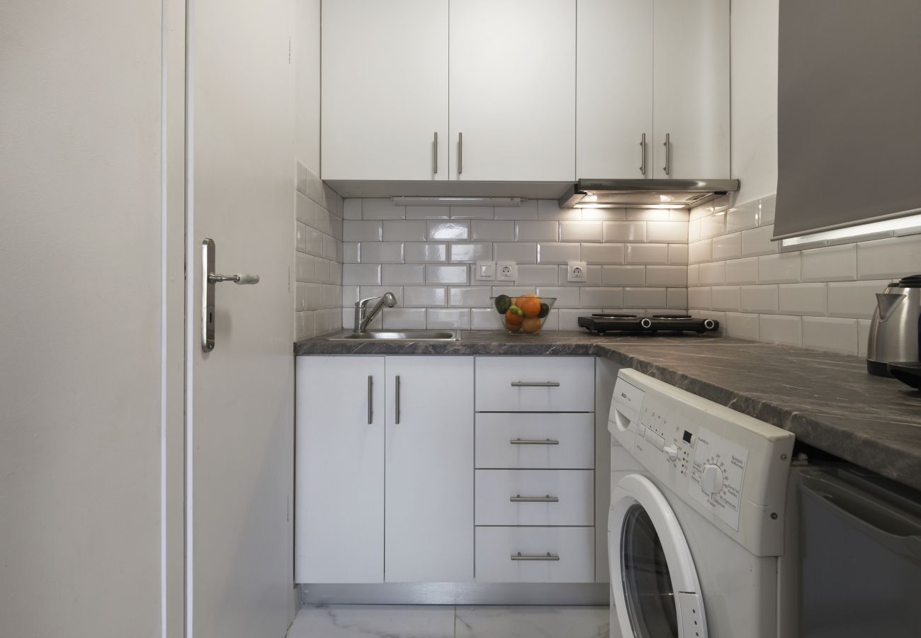 Apartment in Athens - Acropolis view top floor apartment