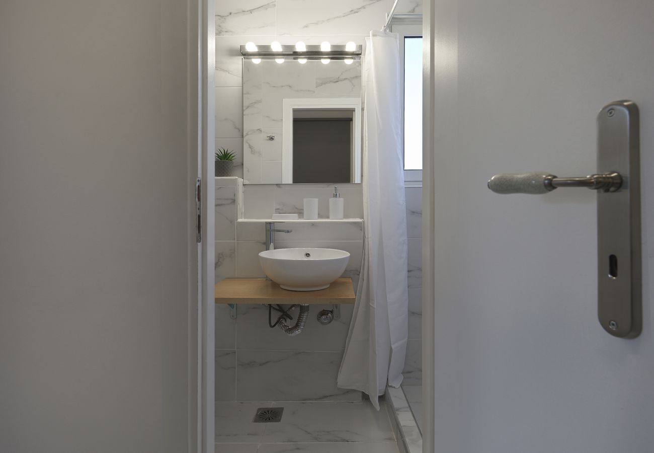 Apartment in Athens - Acropolis view top floor apartment