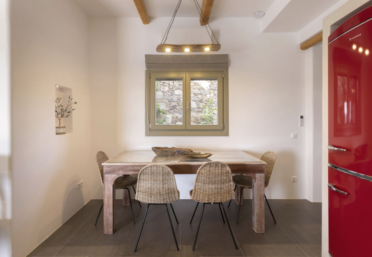 Villa in Antiparos - Traditional Villa Astra in Antiparos with Private Pool