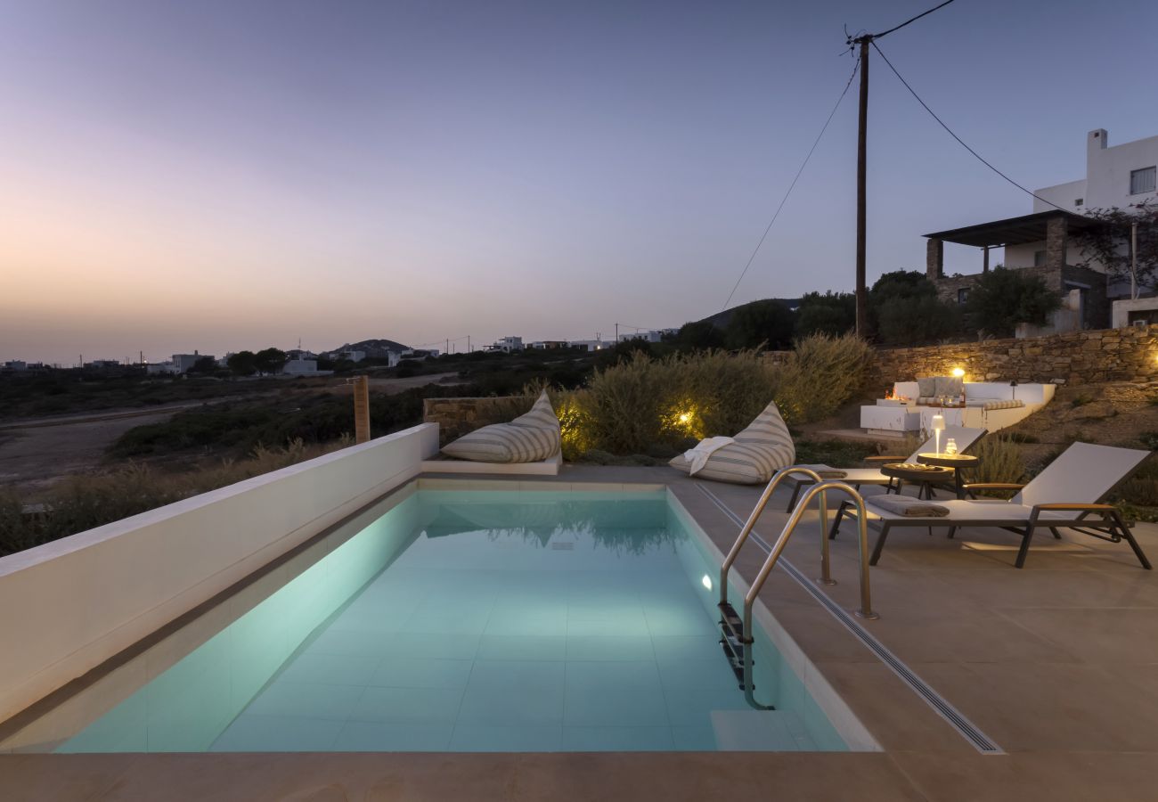 Villa in Antiparos - Traditional Villa Astra in Antiparos with Private Pool