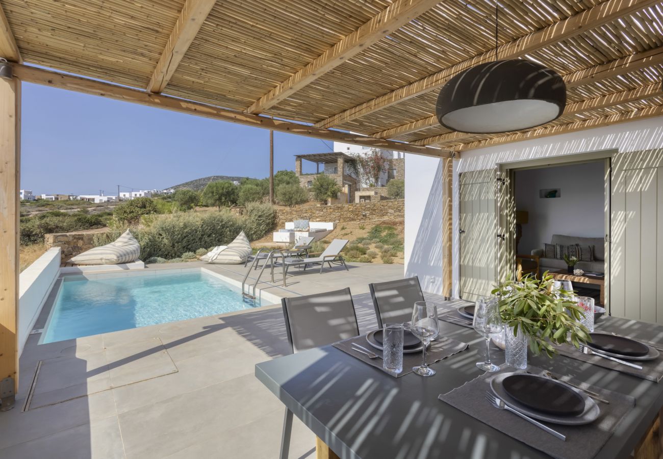 Villa in Antiparos - Traditional Villa Astra in Antiparos with Private Pool