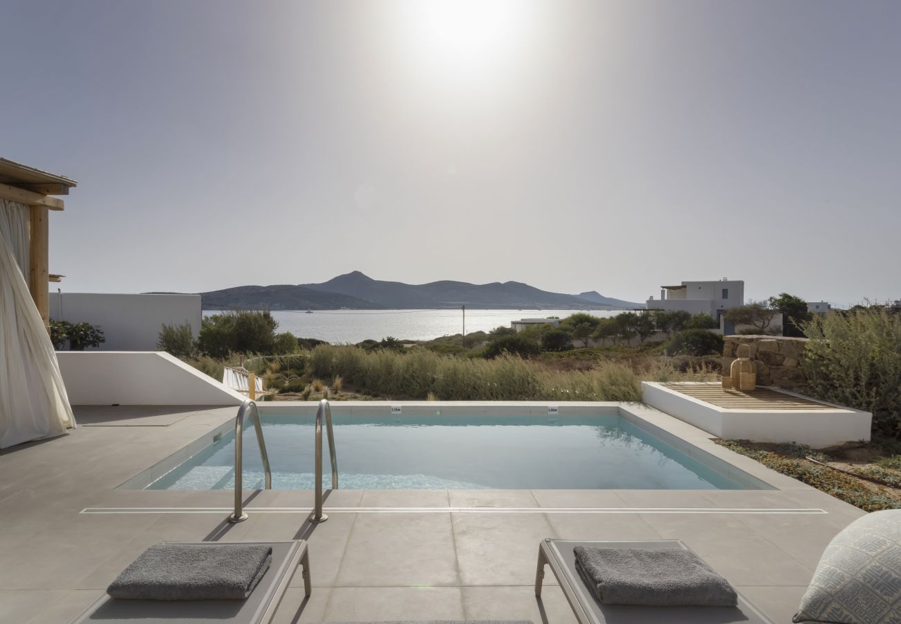 Villa in Antiparos - Peaceful Villa Avra with Aegean Seaview 