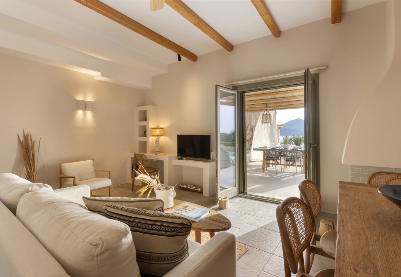 Villa in Antiparos - Peaceful Villa Avra with Aegean Seaview 