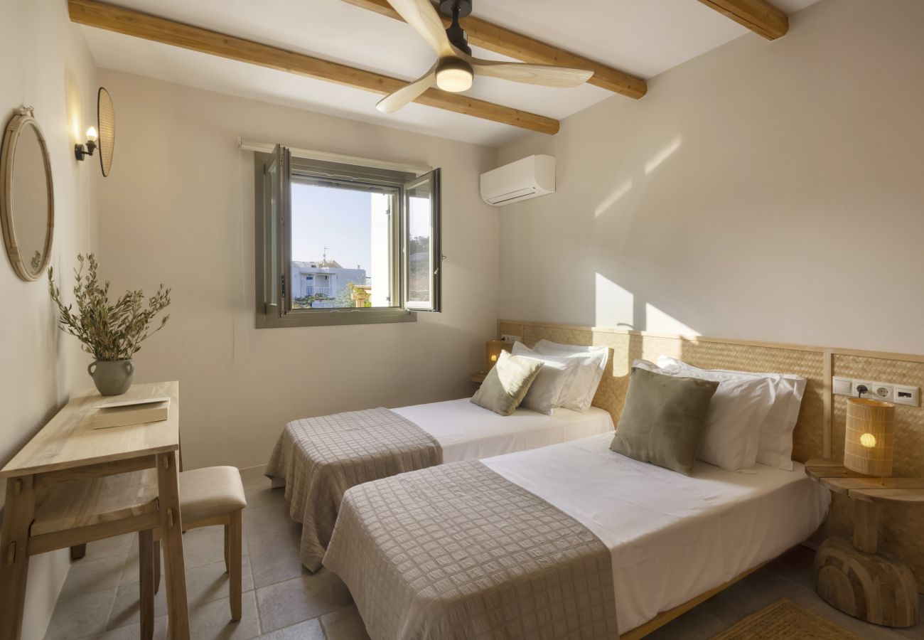 Villa in Antiparos - Peaceful Villa Avra with Aegean Seaview 