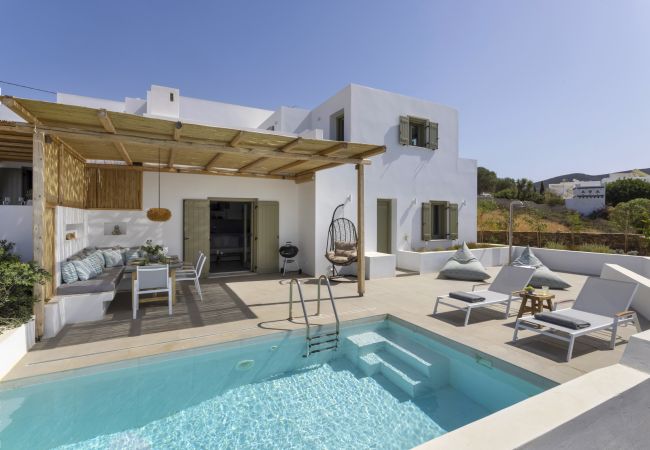 Villa in Antiparos - Luxury Villa Almyra in Agios Georgios