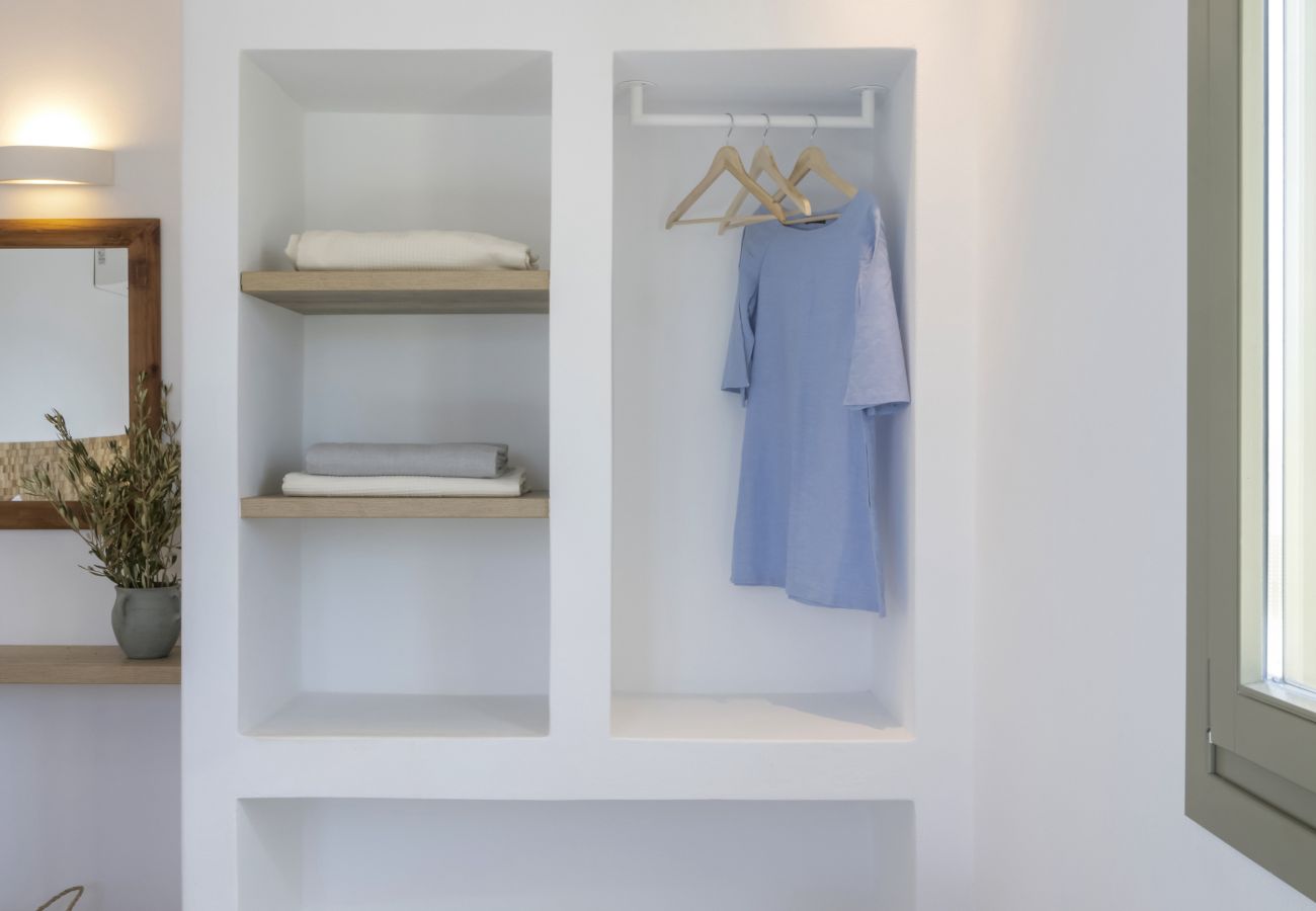 Villa in Antiparos - Luxury Villa Almyra in Agios Georgios