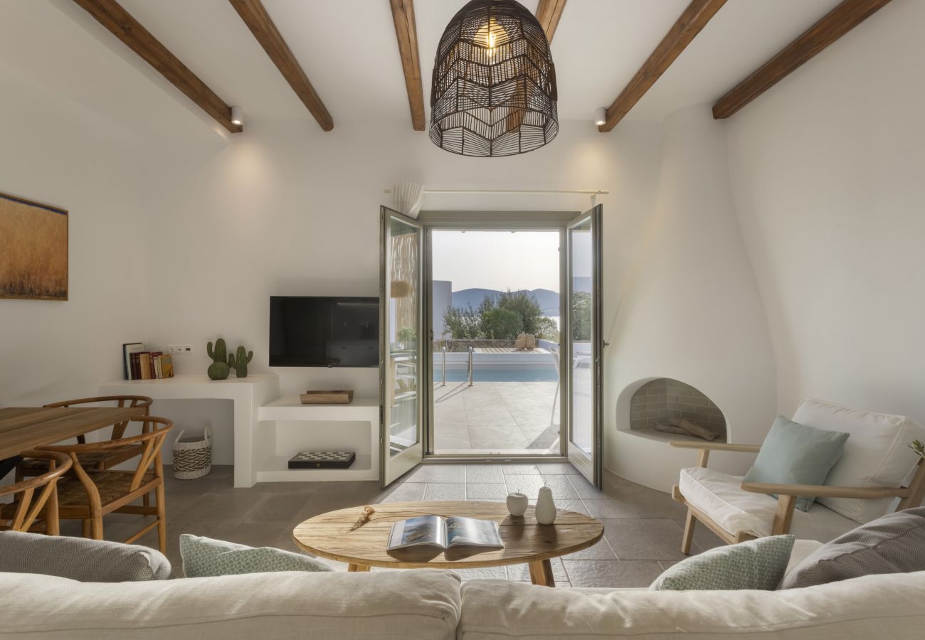Villa in Antiparos - Luxury Villa Almyra in Agios Georgios