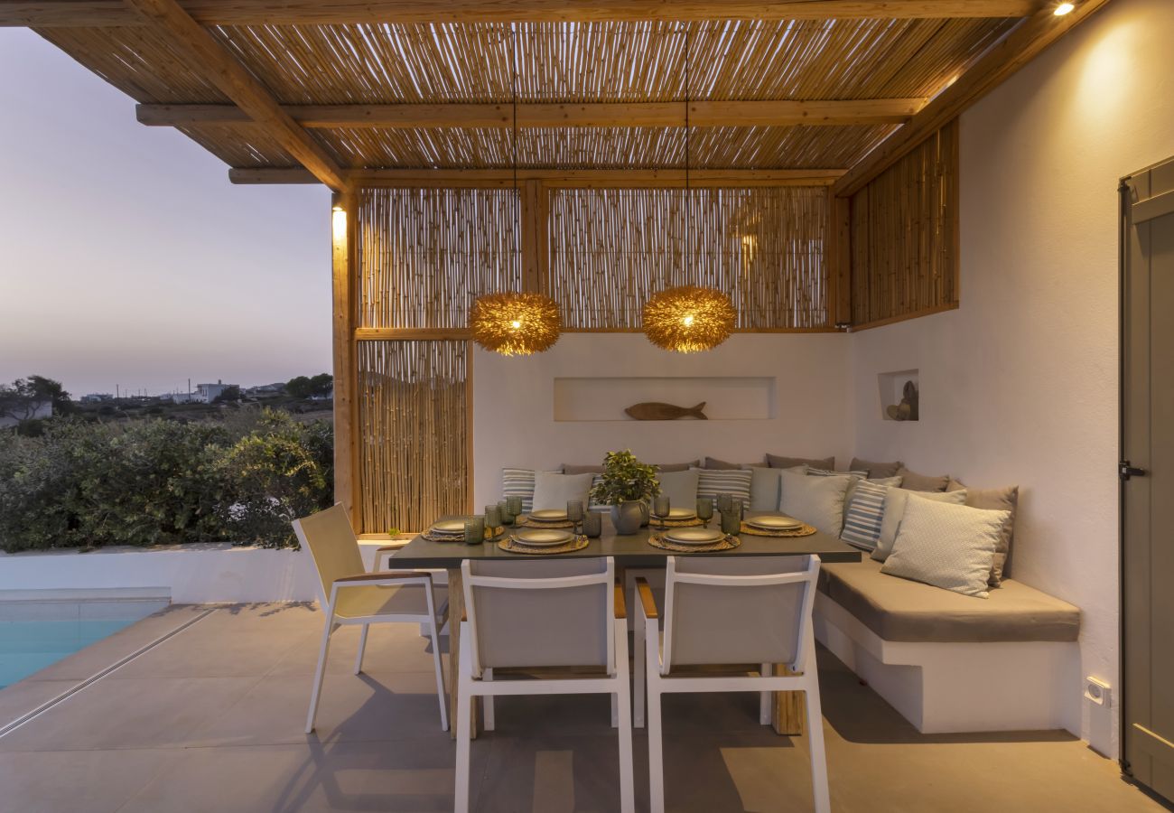 Villa in Antiparos - Luxury Villa Almyra in Agios Georgios