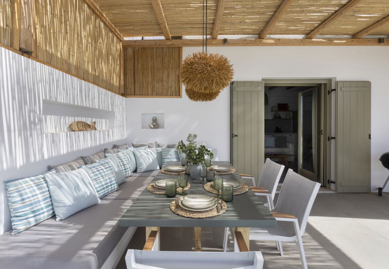 Villa in Antiparos - Luxury Villa Almyra in Agios Georgios