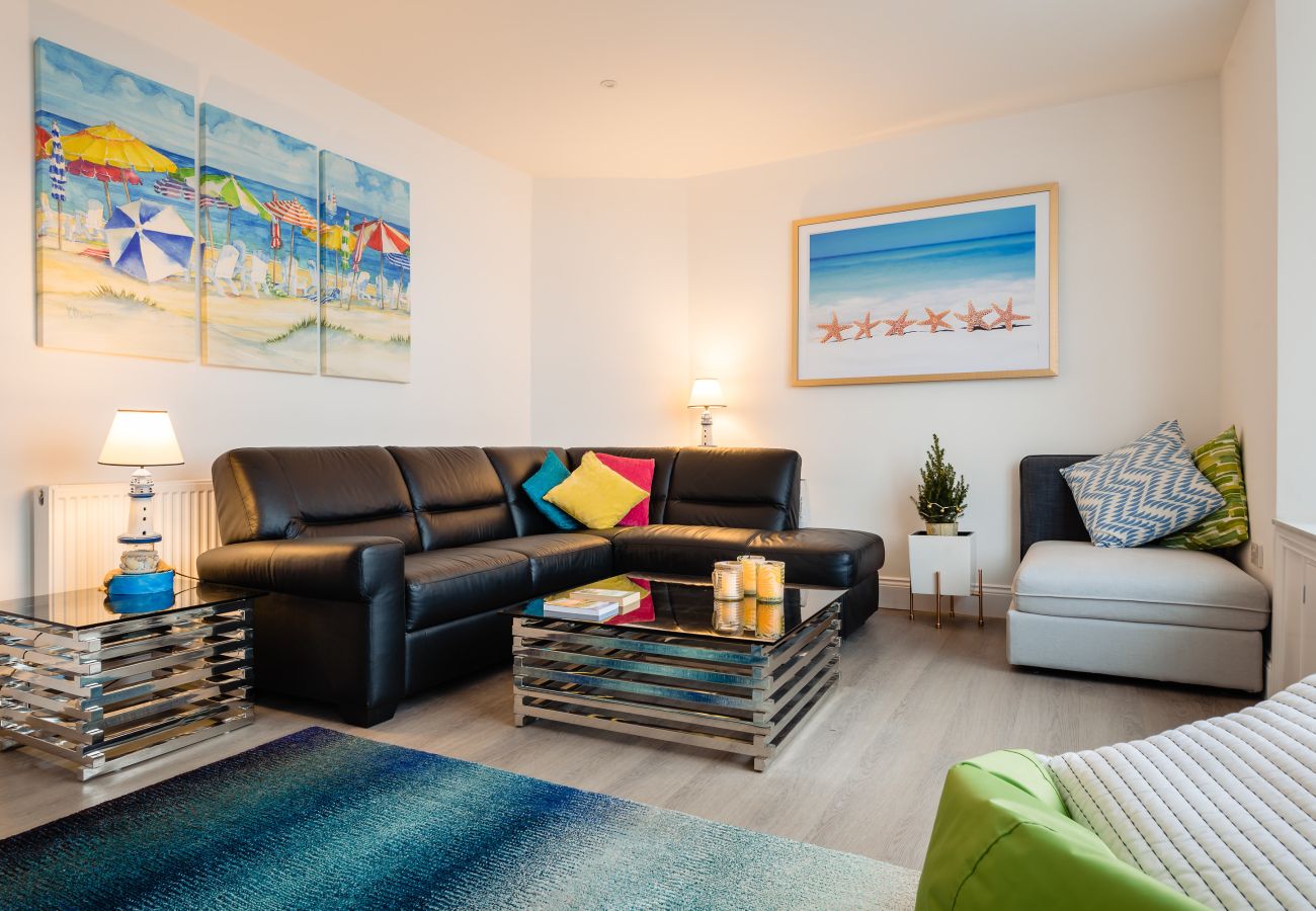 Apartment in Paignton - Quayside View - Directly on Paignton Harbour
