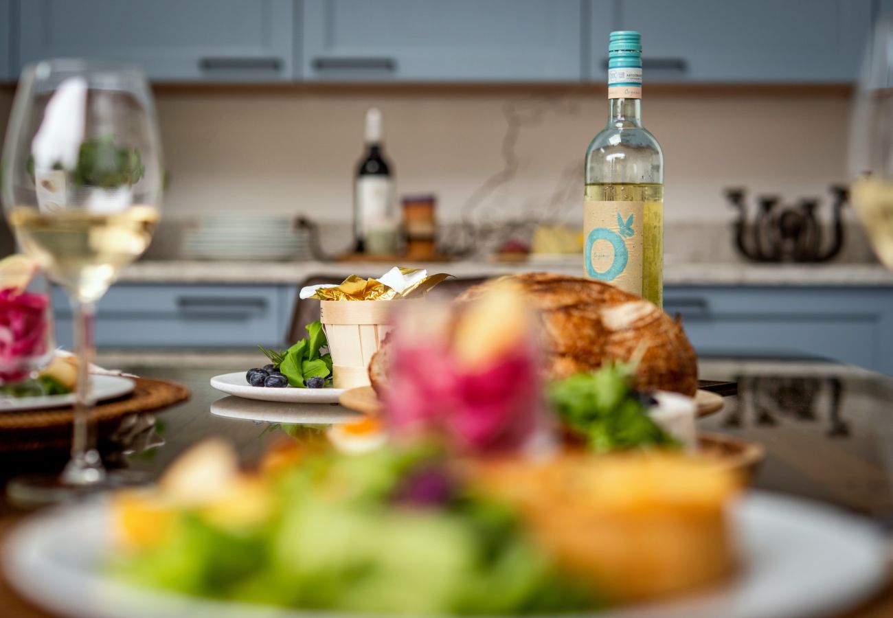 Cottage in Seaton - Littlefields - With hot tub and short walk to beach