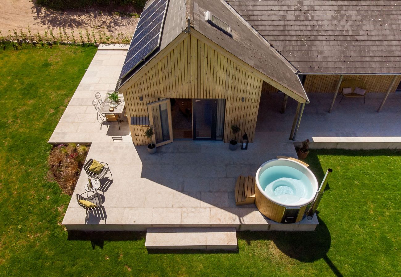 Fresh Escapes - Sunnybrook - Eco House - woodfired Hot Tub - Shaldon