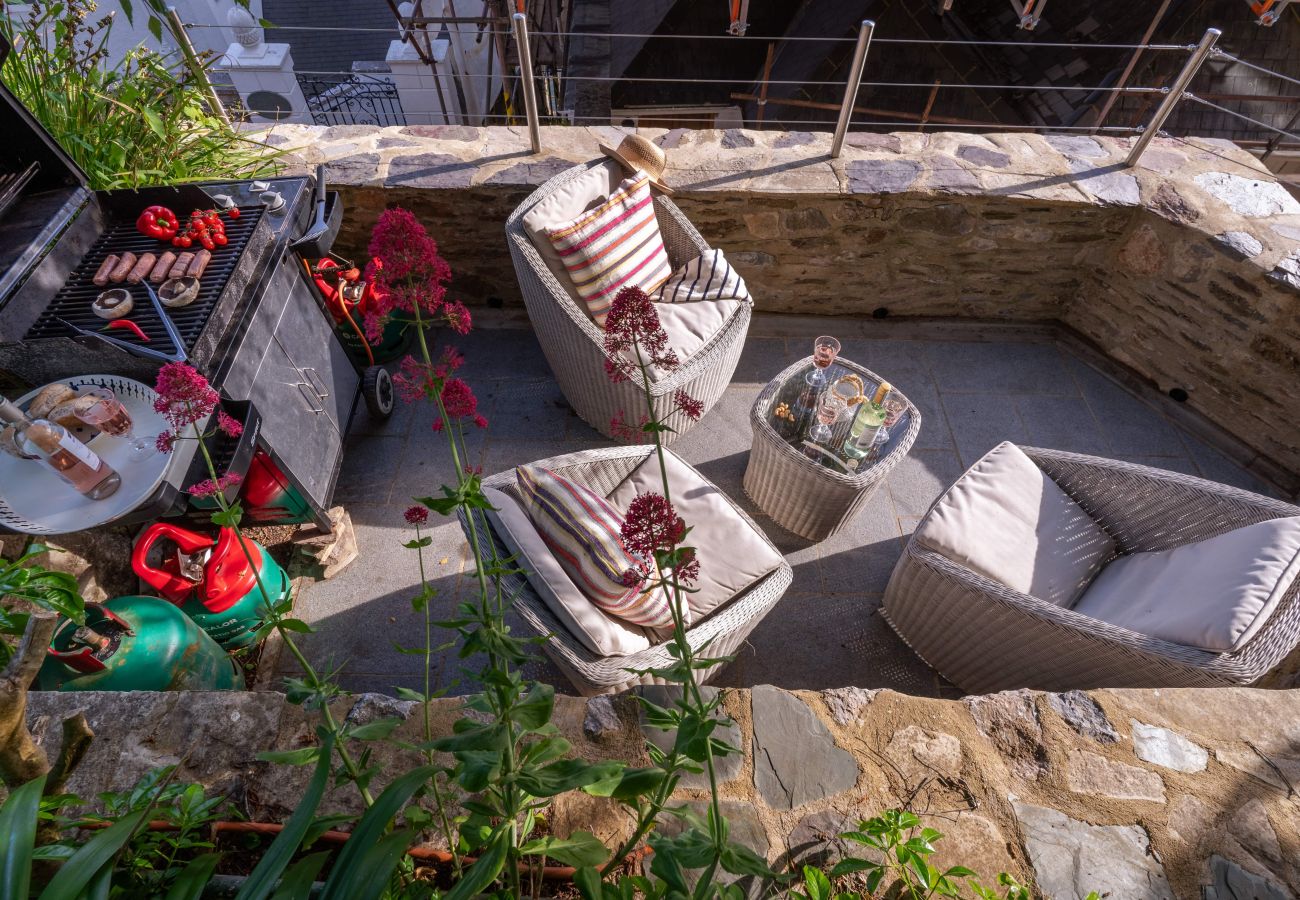 House in Kingswear - Two Guns - Stylish town house with stunning river views