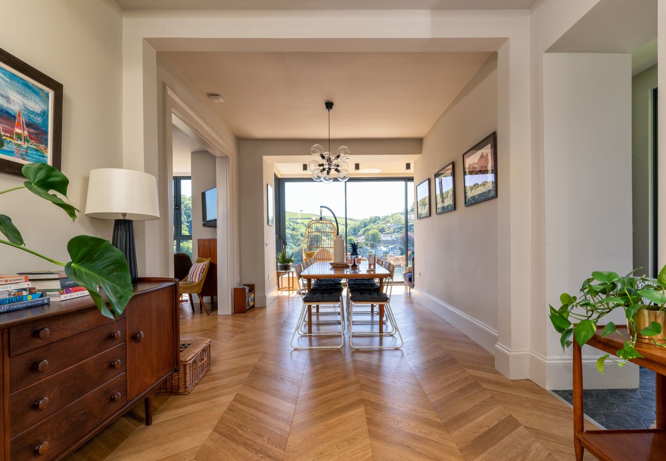 House in Kingswear - Two Guns - Stylish town house with stunning river views