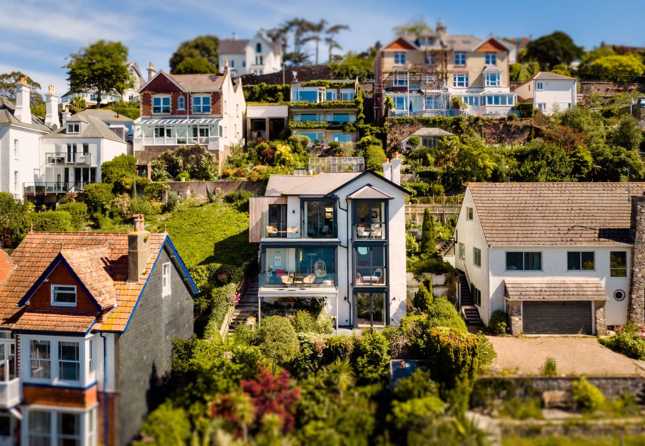 House in Kingswear - Two Guns - Stylish town house with stunning river views