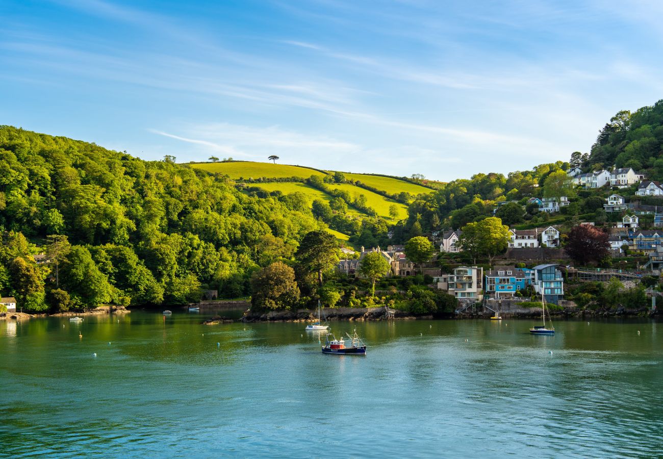 House in Kingswear - Two Guns - Stylish town house with stunning river views