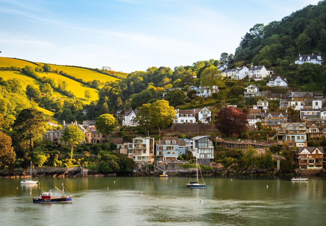House in Kingswear - Two Guns - Stylish town house with stunning river views
