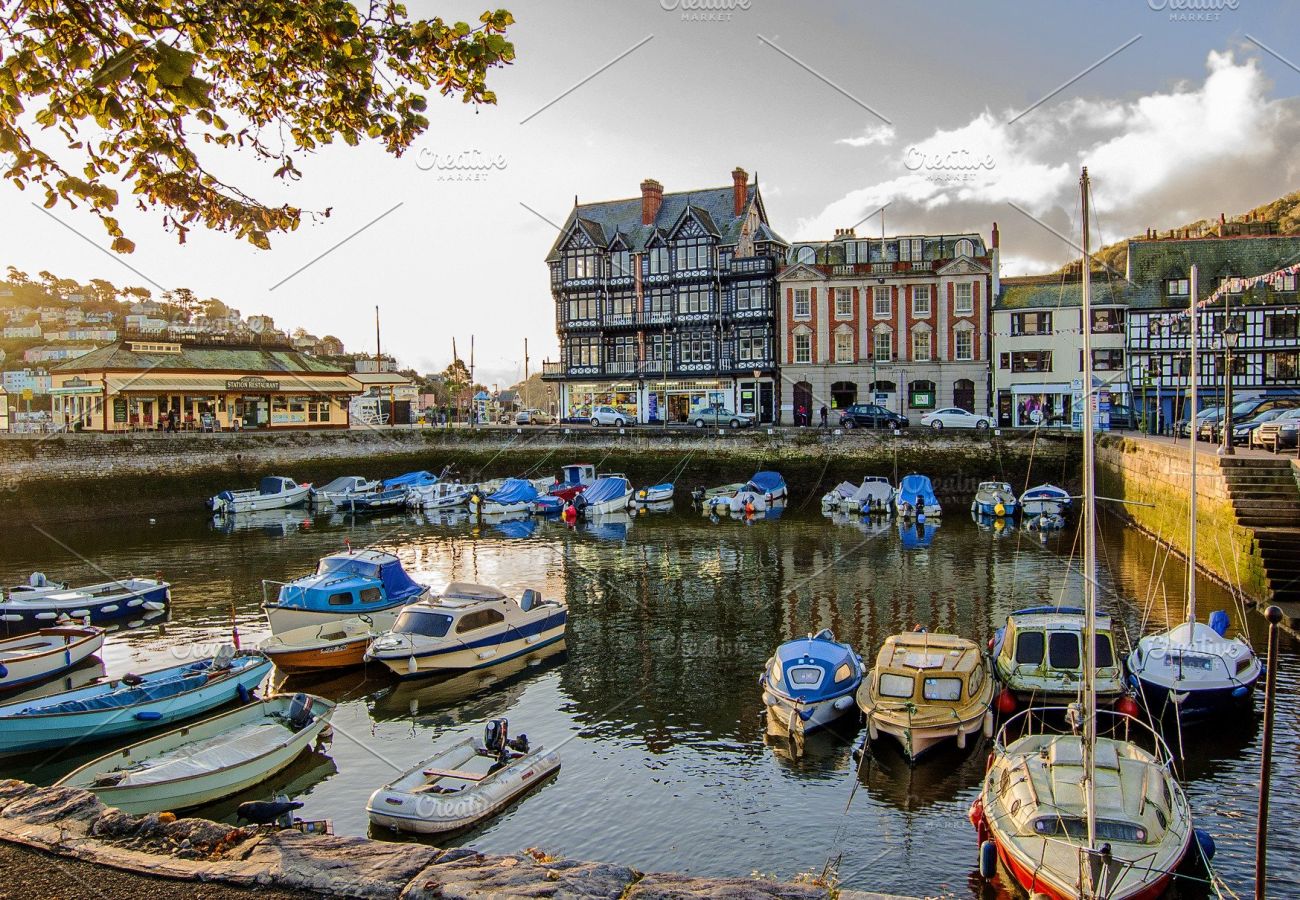 House in Kingswear - Two Guns - Stylish town house with stunning river views