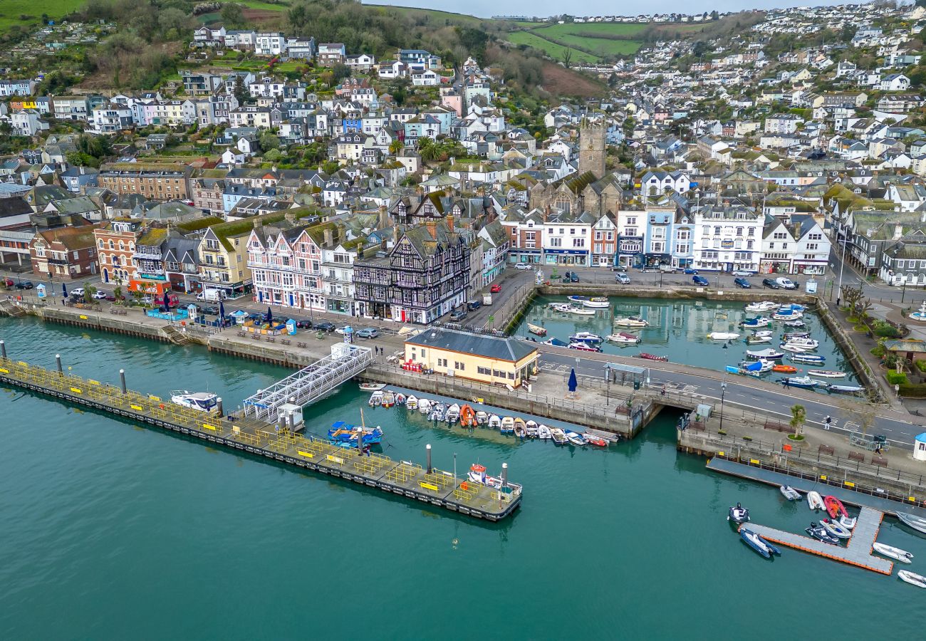 House in Kingswear - Two Guns - Stylish town house with stunning river views