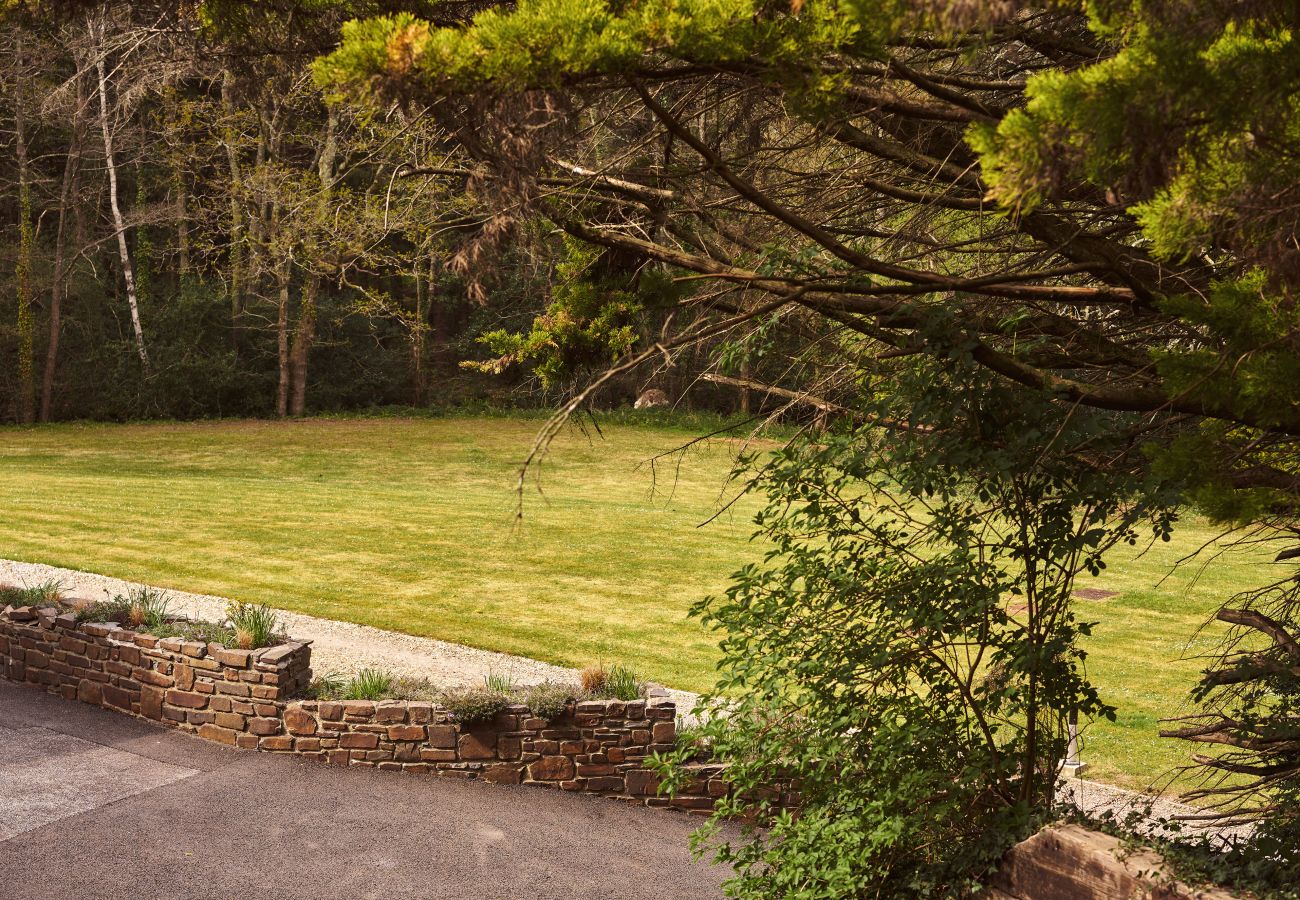 Fresh Escapes - Swallows End - Romantic -  hot tub , sauna, pool