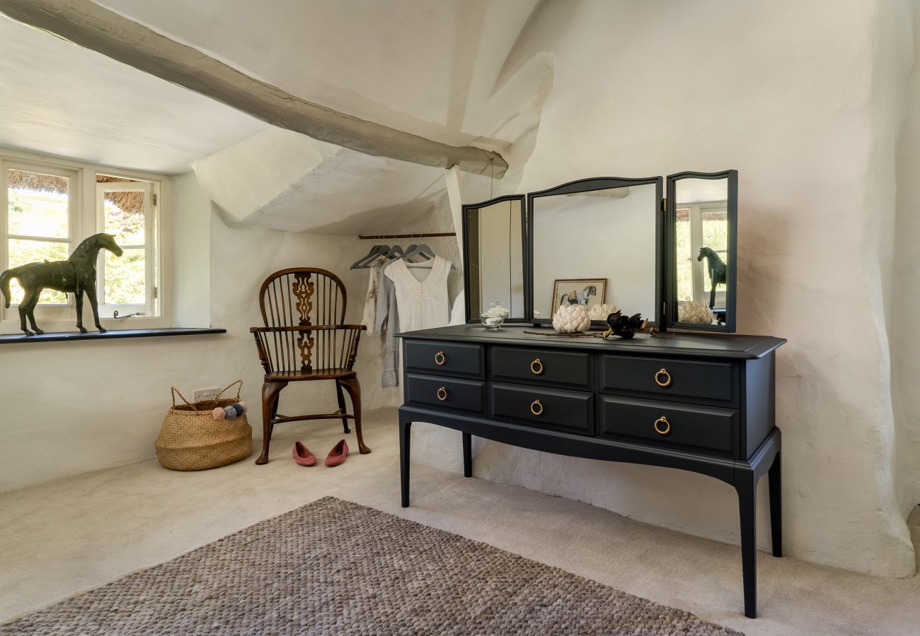 Cottage in Chagford - Weeke Brook - A 'quintessential' thatched cottage