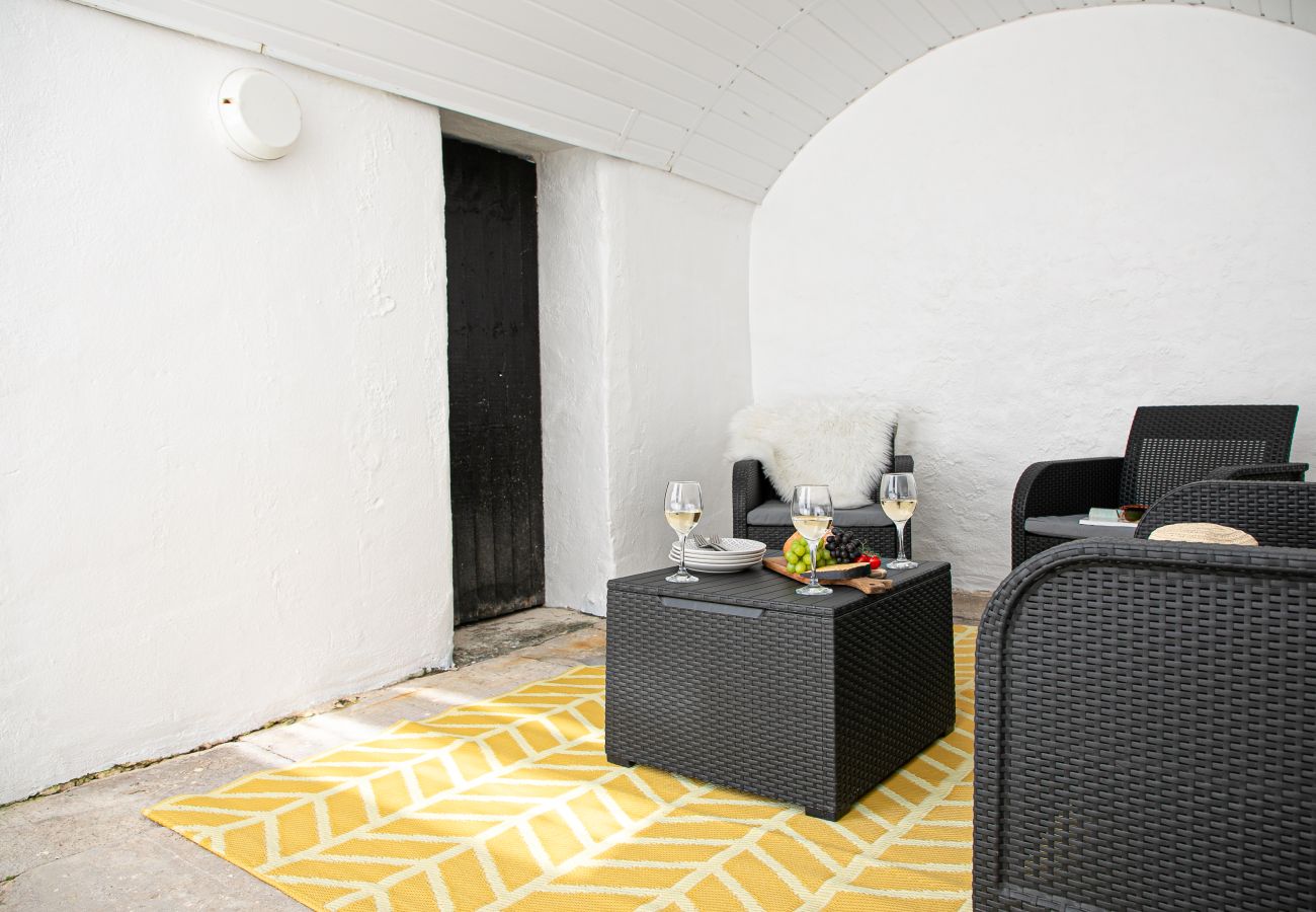 Fresh Escapes - Sovereign House - 2 Bed Apartment - Torquay