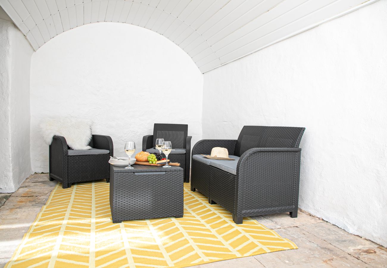 Fresh Escapes - Sovereign House - 2 Bed Apartment - Torquay