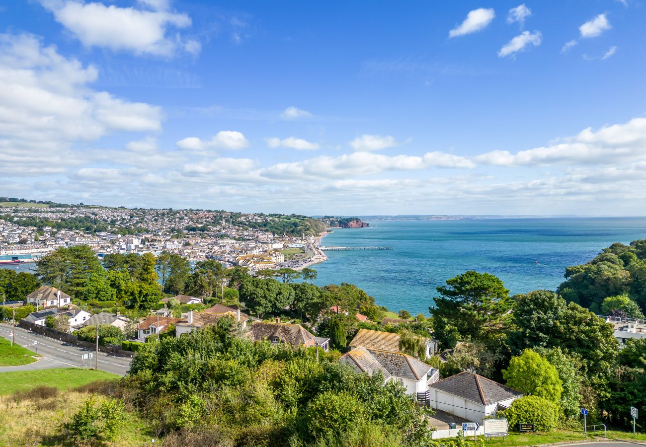 Fresh Escapes - Coombe Bank, Teignmouth