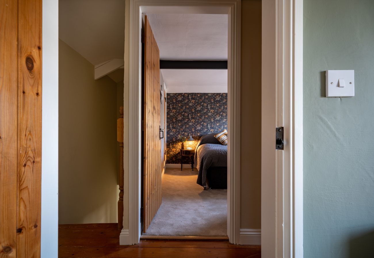 Cottage in Holcombe - The Cottage - Characterful, coastal with hot tub