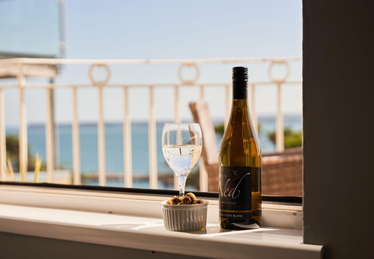 Fresh Escapes - Bayfort Sea Studio - Torquay - Sea Views