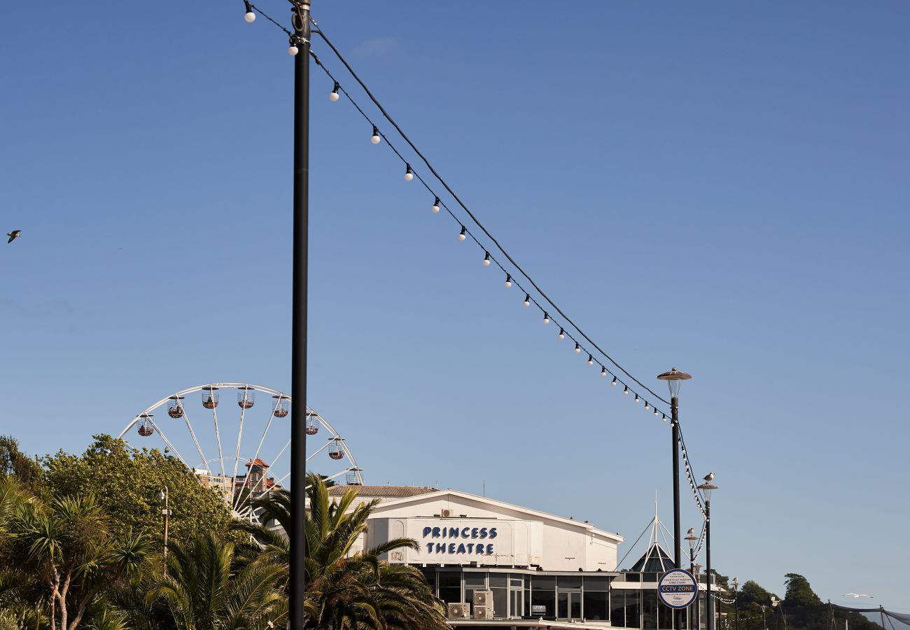 Fresh Escapes - Bayfort Sea Studio - Torquay - Sea Views