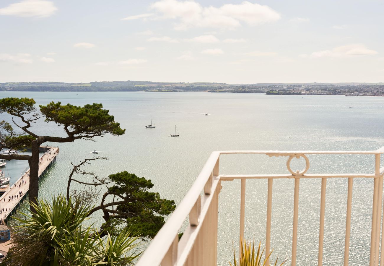 Fresh Escapes - Bayfort Sea Studio - Torquay - Sea Views