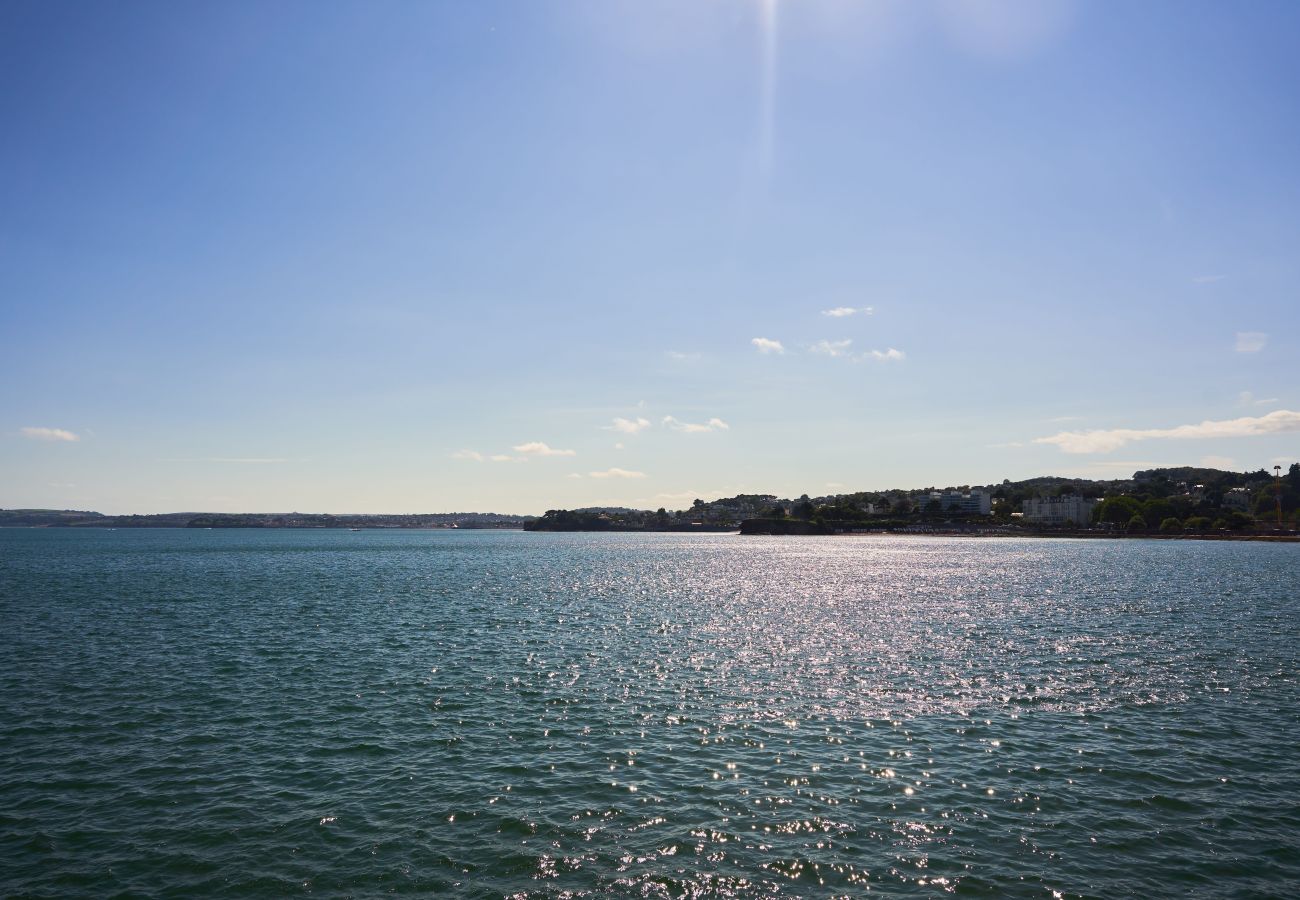 Fresh Escapes - Bayfort Sea Studio - Torquay - Sea Views
