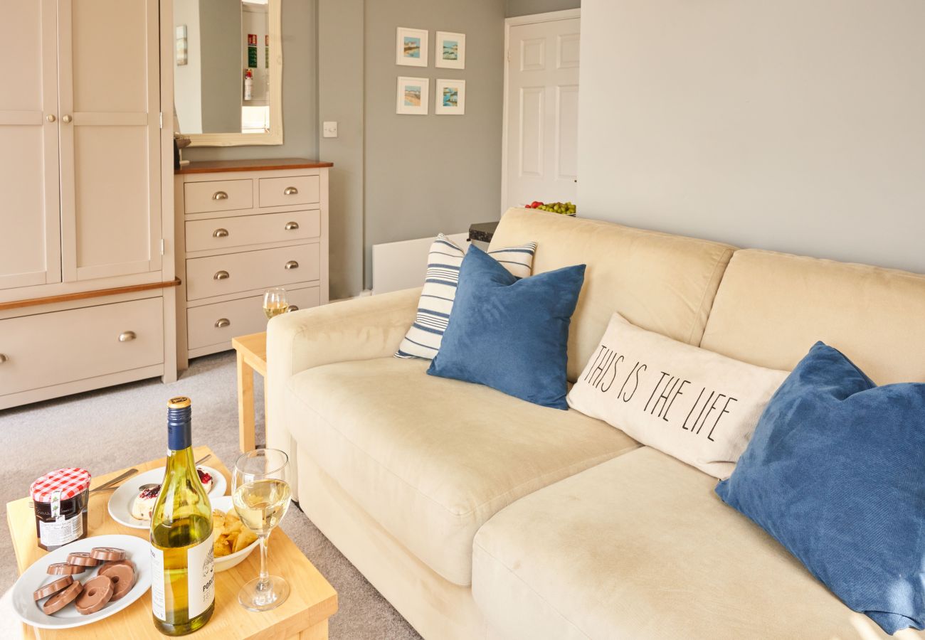 Fresh Escapes - Bayfort Sea Studio - Torquay - Sea Views