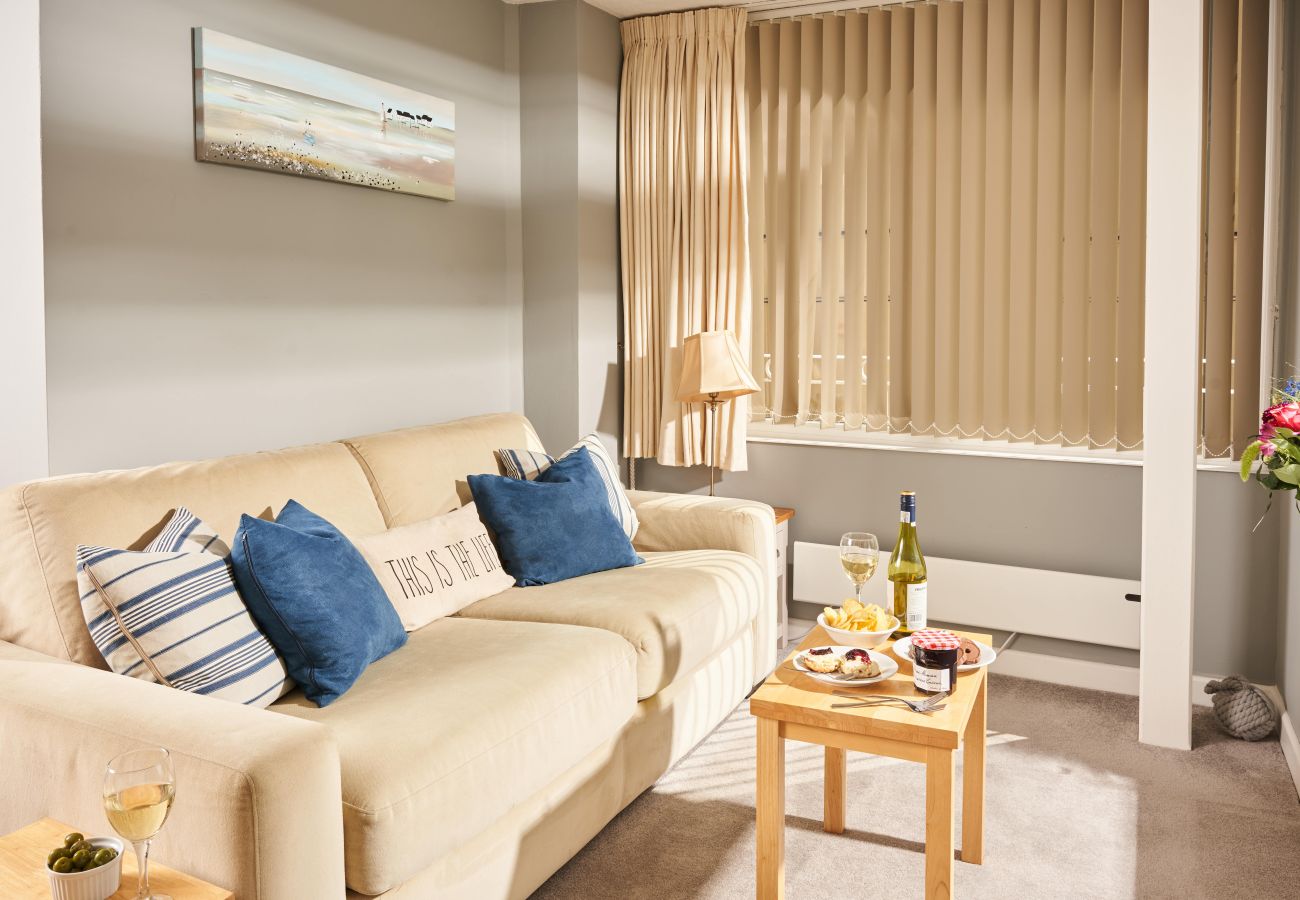 Fresh Escapes - Bayfort Sea Studio - Torquay - Sea Views