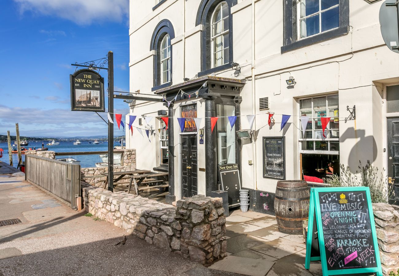 Fresh Escapes, Crabshack, sleeps 6, Teignmouth New quay arms