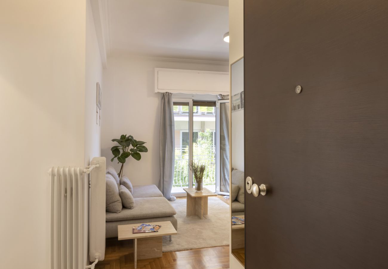 Apartment in Athens - Excellent “value for money” in this RENOV 1BR