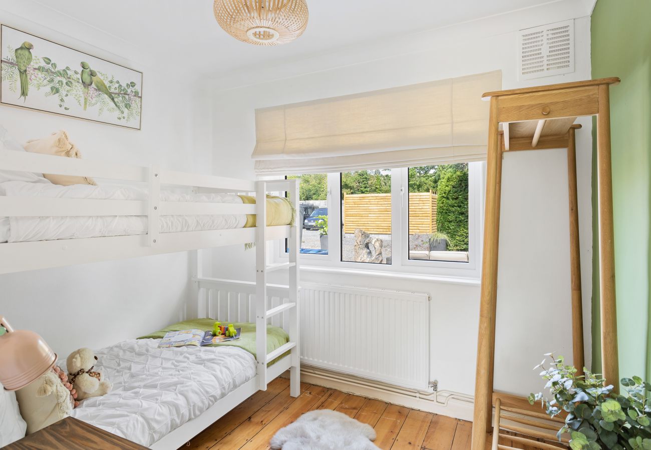 Fresh Escapes - Bramblewood- Maidencombe Sleeps 6 - Bunk Bed