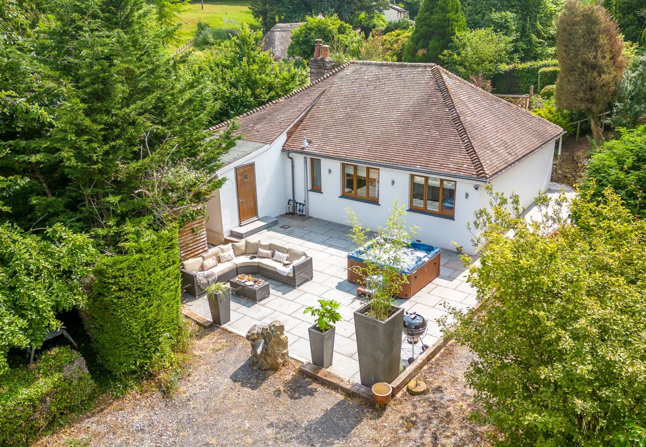 Fresh Escapes - Bramblewood- Maidencombe Sleeps 6 - Exterior 