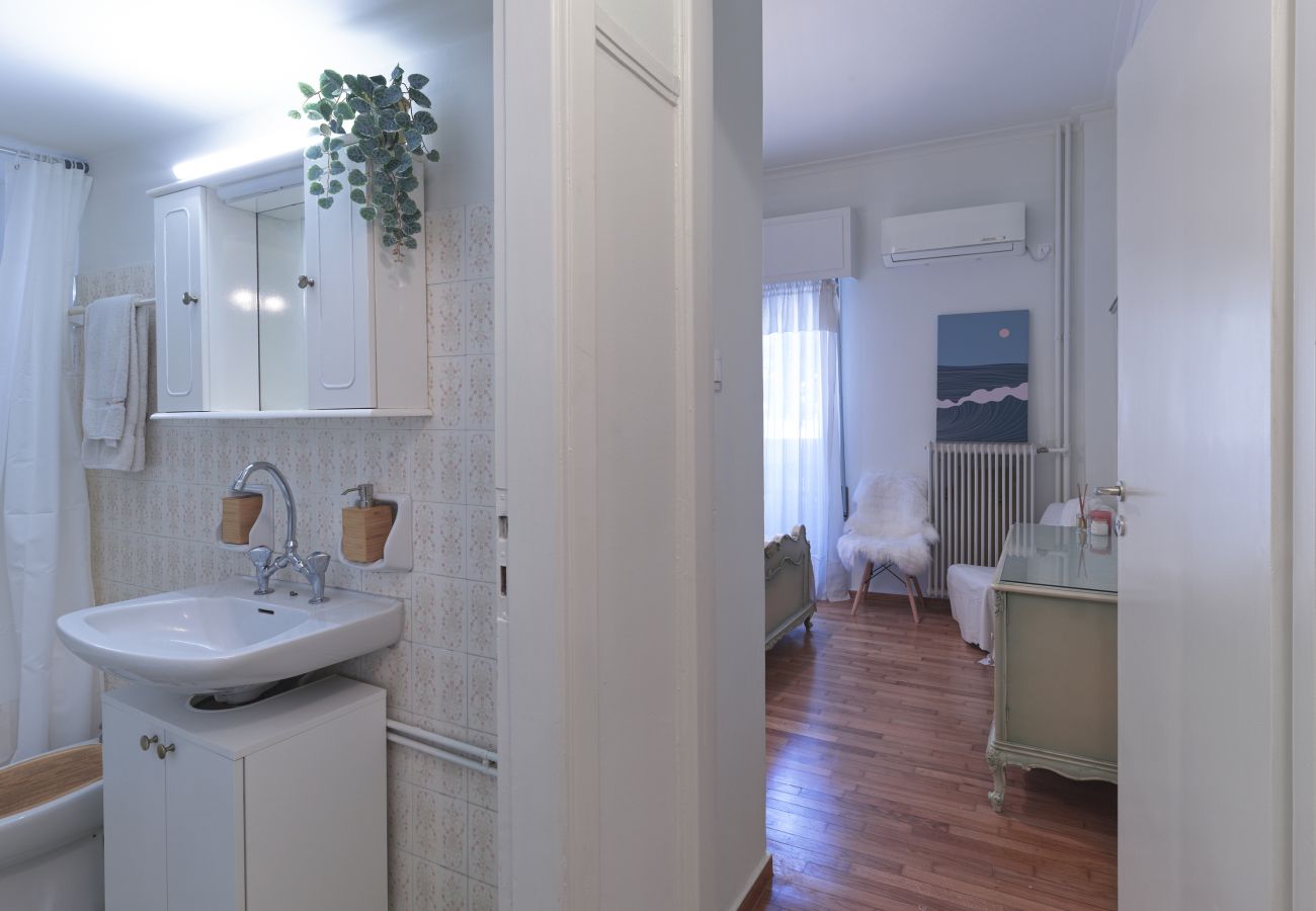 Apartment in Vyronas - Vyronas cozy apartment