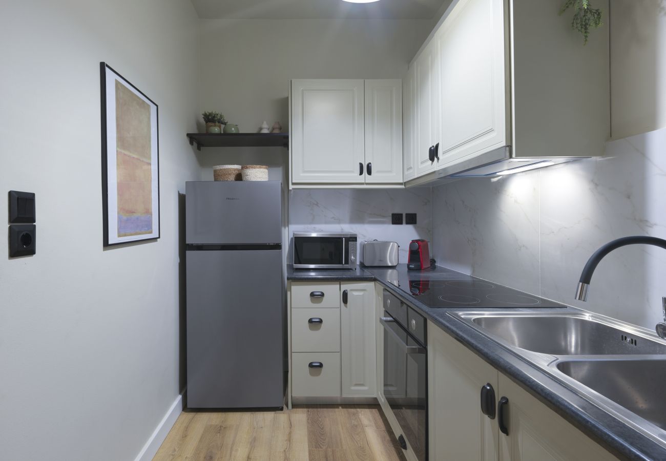 Apartment in Athens - Experience Urban Luxury in the Heart of Athens
