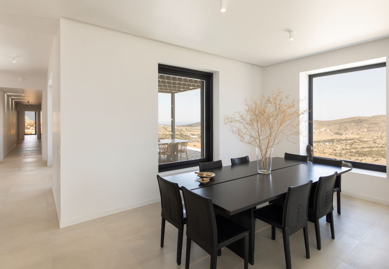 Villa in Kostos - Stunning High-End Beauty with Bird’s Eye Vistas.