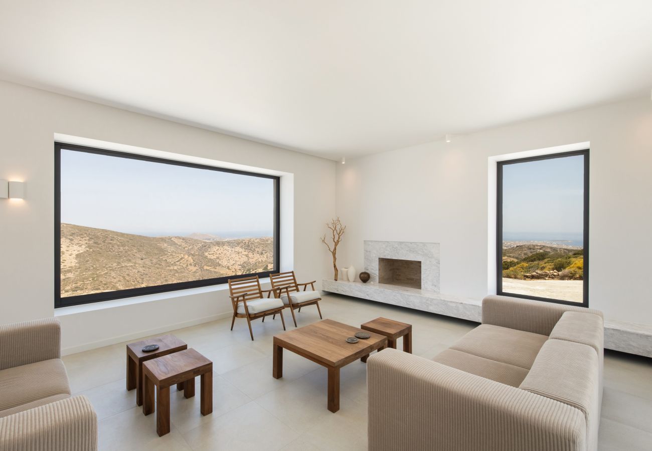 Villa in Kostos - Stunning High-End Beauty with Bird’s Eye Vistas.