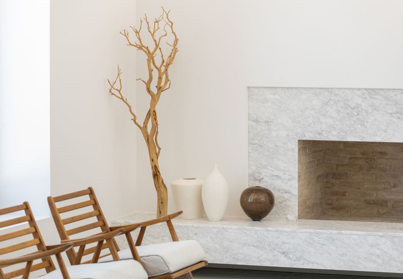 Villa in Kostos - Stunning High-End Beauty with Bird’s Eye Vistas.