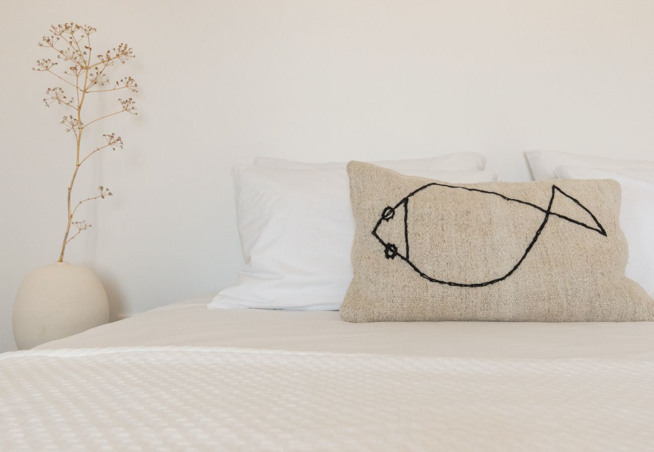 Villa in Kostos - Stunning High-End Beauty with Bird’s Eye Vistas.