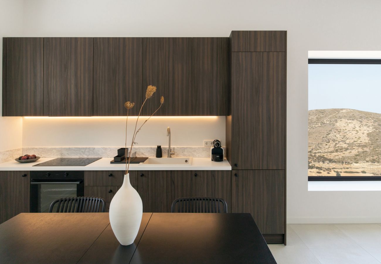 Villa in Kostos - Stunning High-End Beauty with Bird’s Eye Vistas.