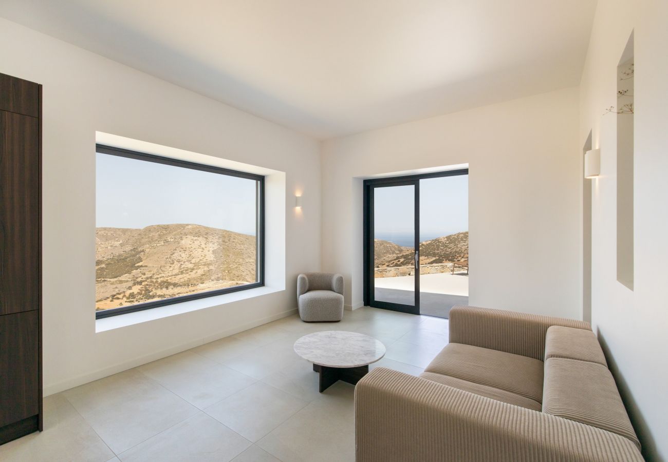 Villa in Kostos - Stunning High-End Beauty with Bird’s Eye Vistas.