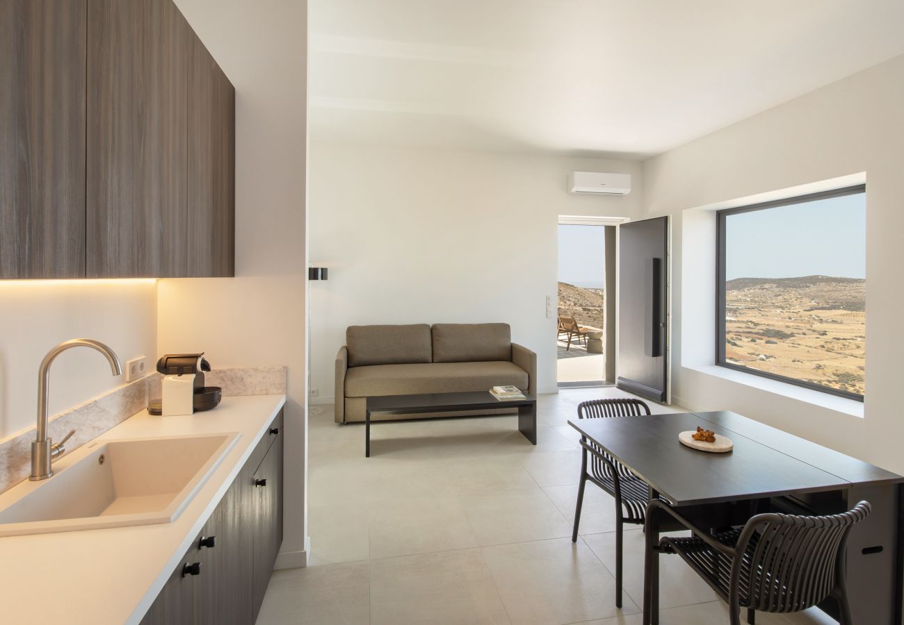 Villa in Kostos - Stunning High-End Beauty with Bird’s Eye Vistas.